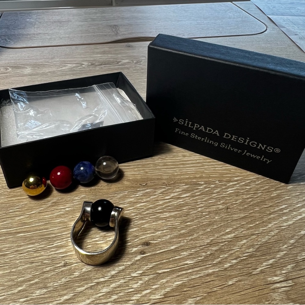 Silpada Designs Silver Ring